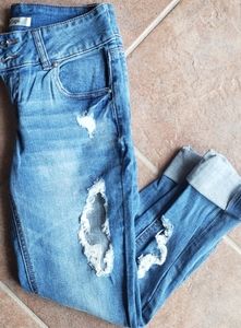 Distressed jeans size 0